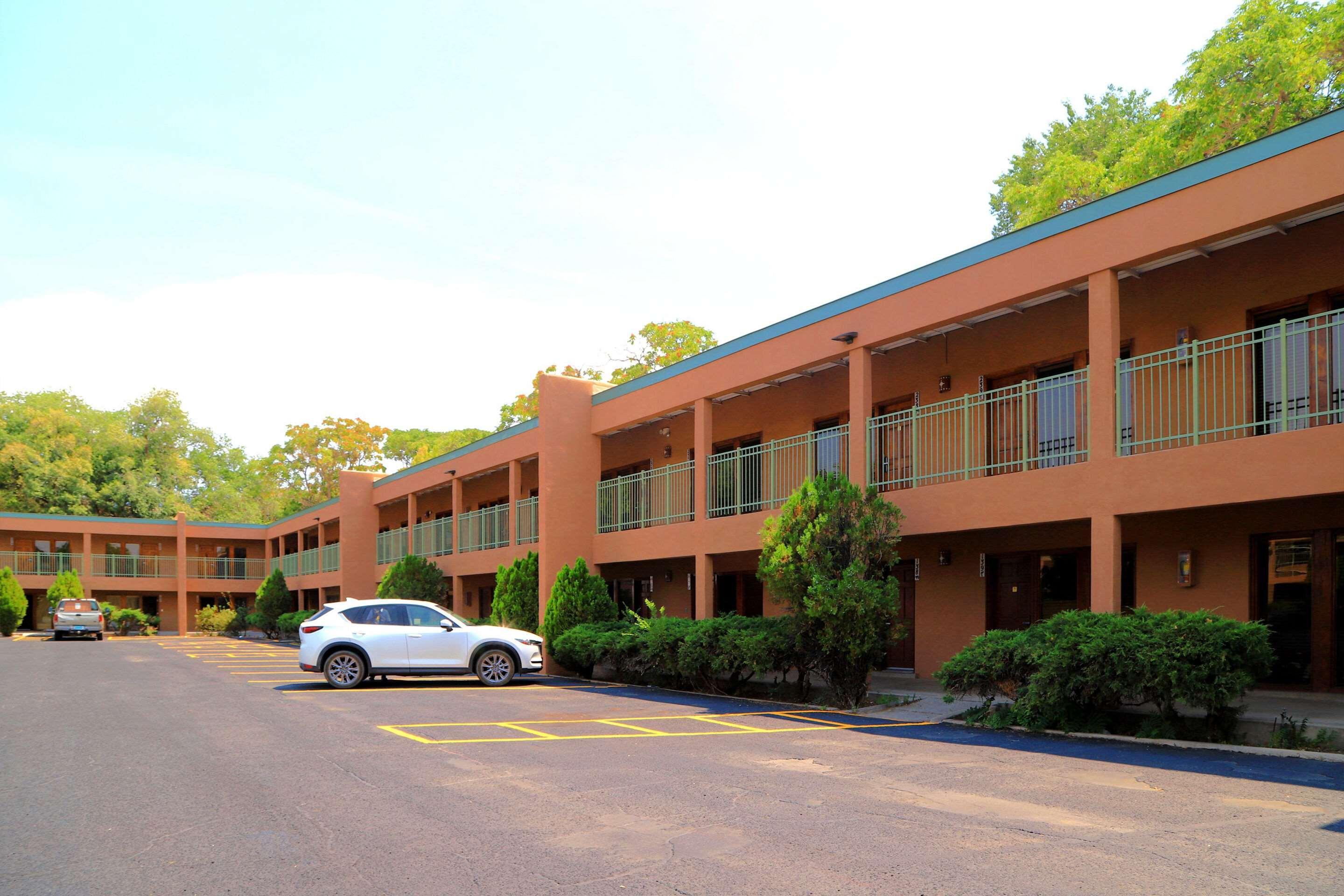 El Sendero Inn, Ascend Hotel Collection Santa Fe Exterior photo