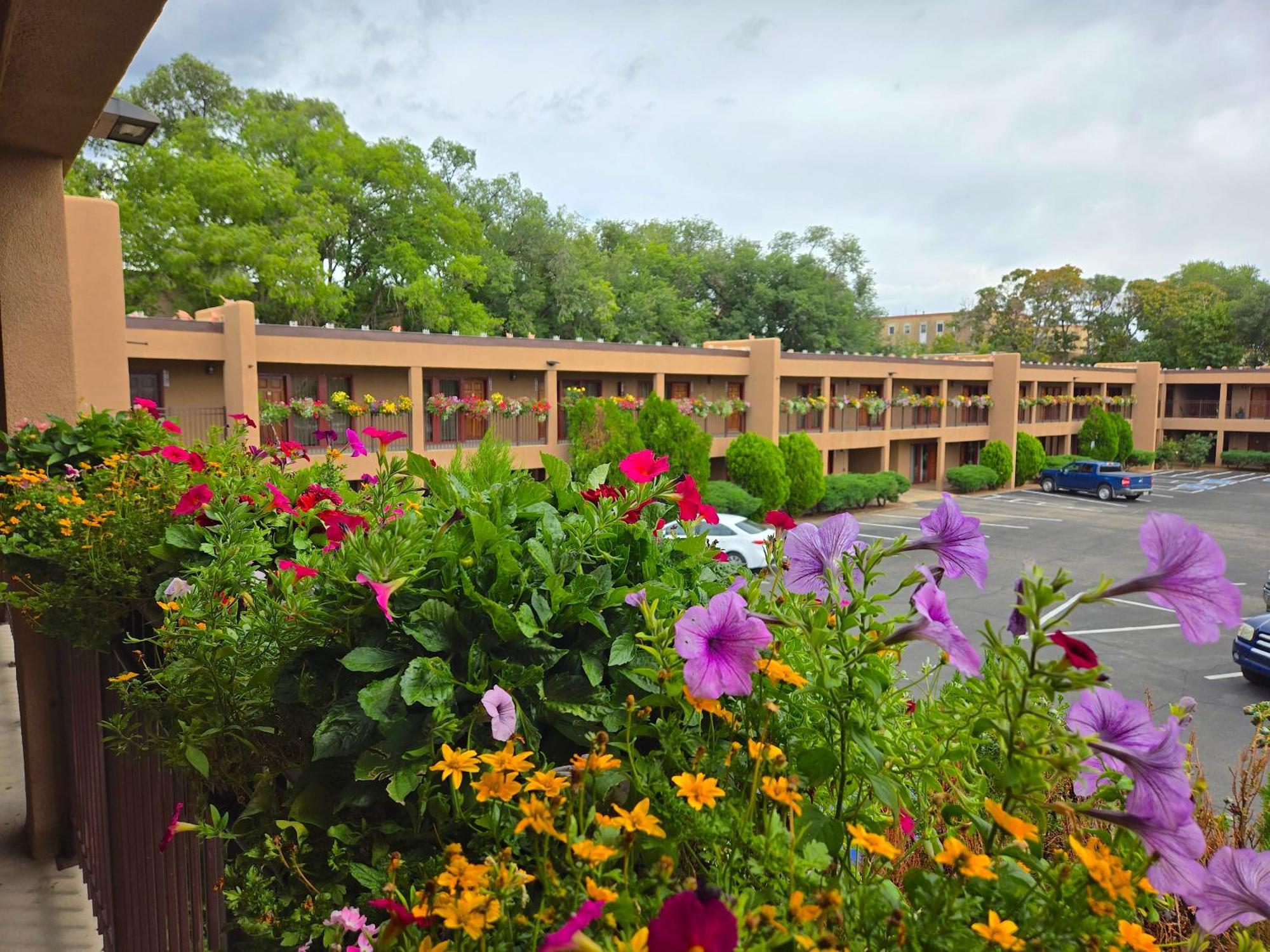 El Sendero Inn, Ascend Hotel Collection Santa Fe Exterior photo